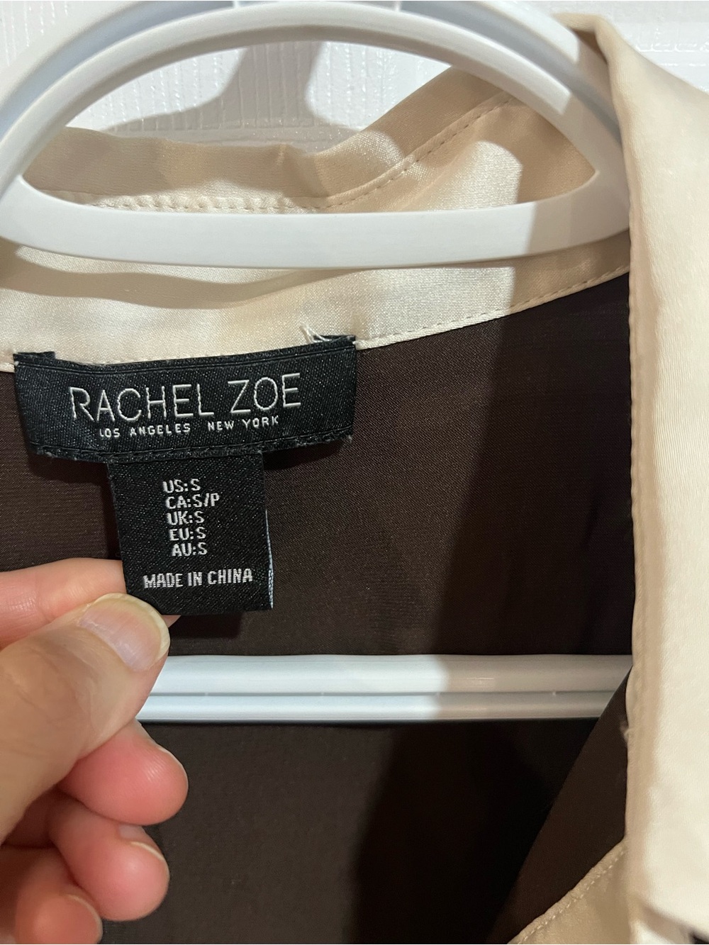 NWT Rachel Zoe Brown Satin Blouse Cream Collar Cuffs Size S - Picture 4 of 6